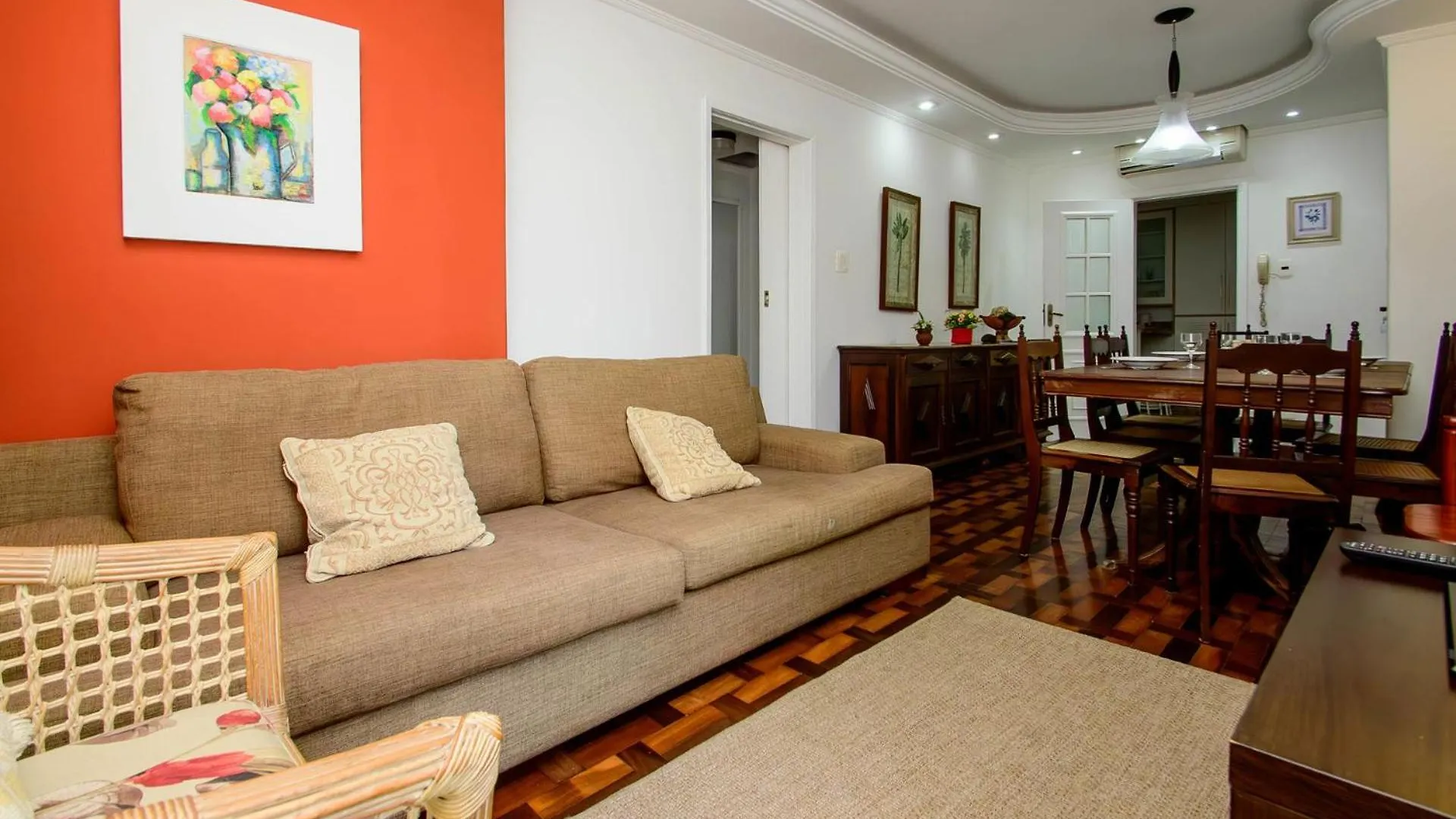 Apto Confortavel Prox. A Praia Central Bc Xj4348 Balneário Camboriú Brasil