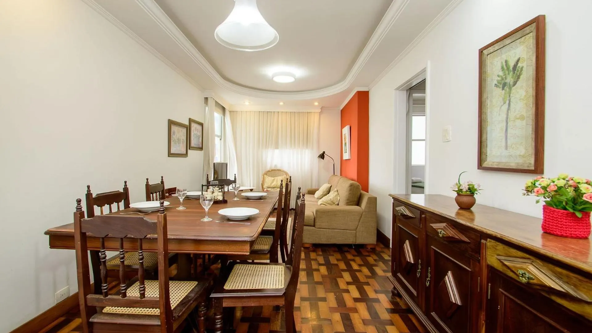 Apto Confortavel Prox. A Praia Central Bc Xj4348 Balneário Camboriú